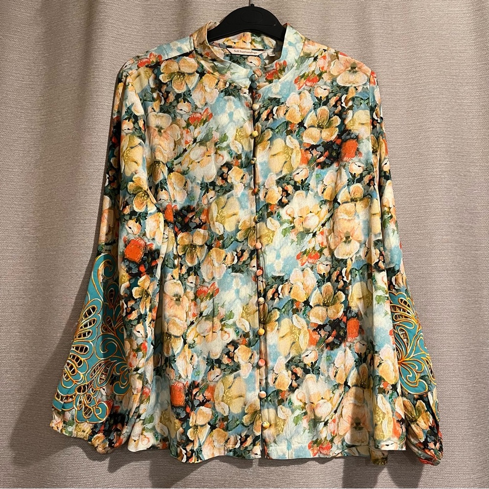Soft Surroundings‎ Floral Artistic Button Down Blouse